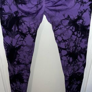Backside Ruched leggings (2x) in size XL. High waist. *No Pockets*